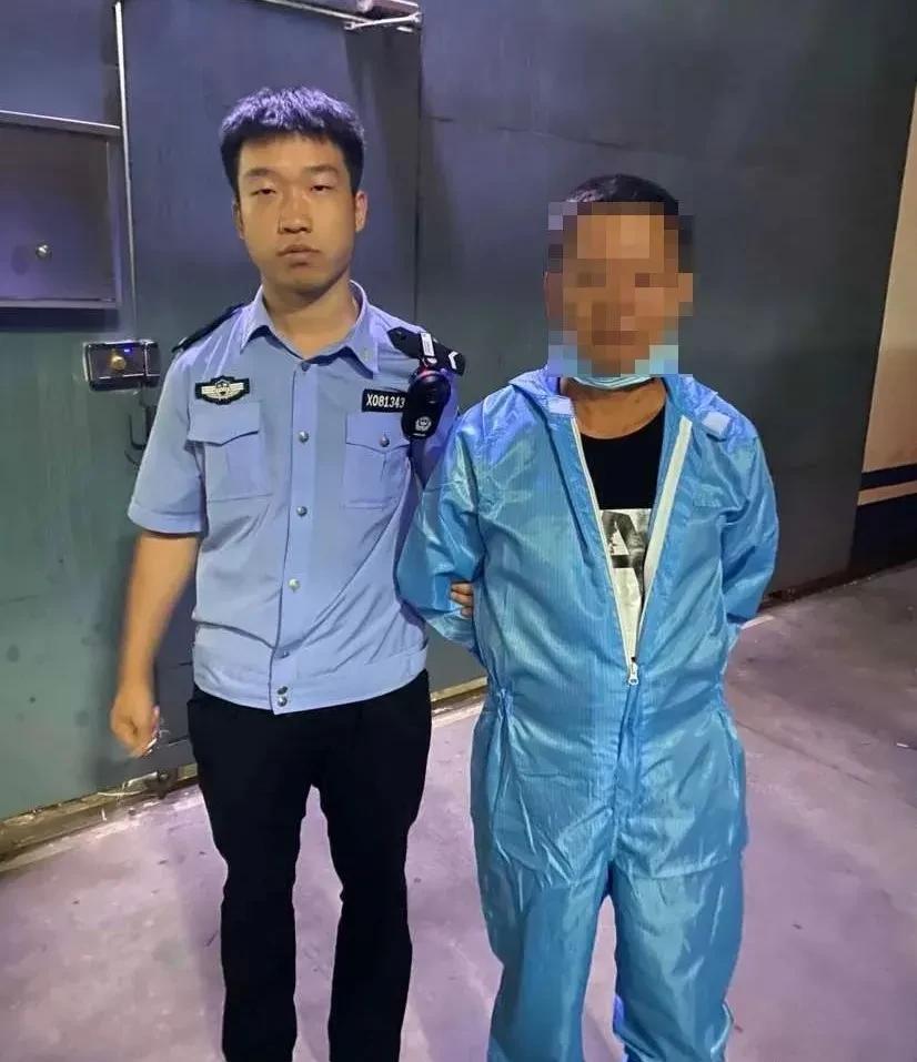 2020年7月7日,包头市铁路公安在包头市将网上在逃人员陈某亮抓获,并将