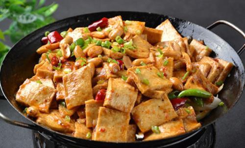 干锅土豆片很多人做错了大厨教你正确做法开胃解馋又下饭