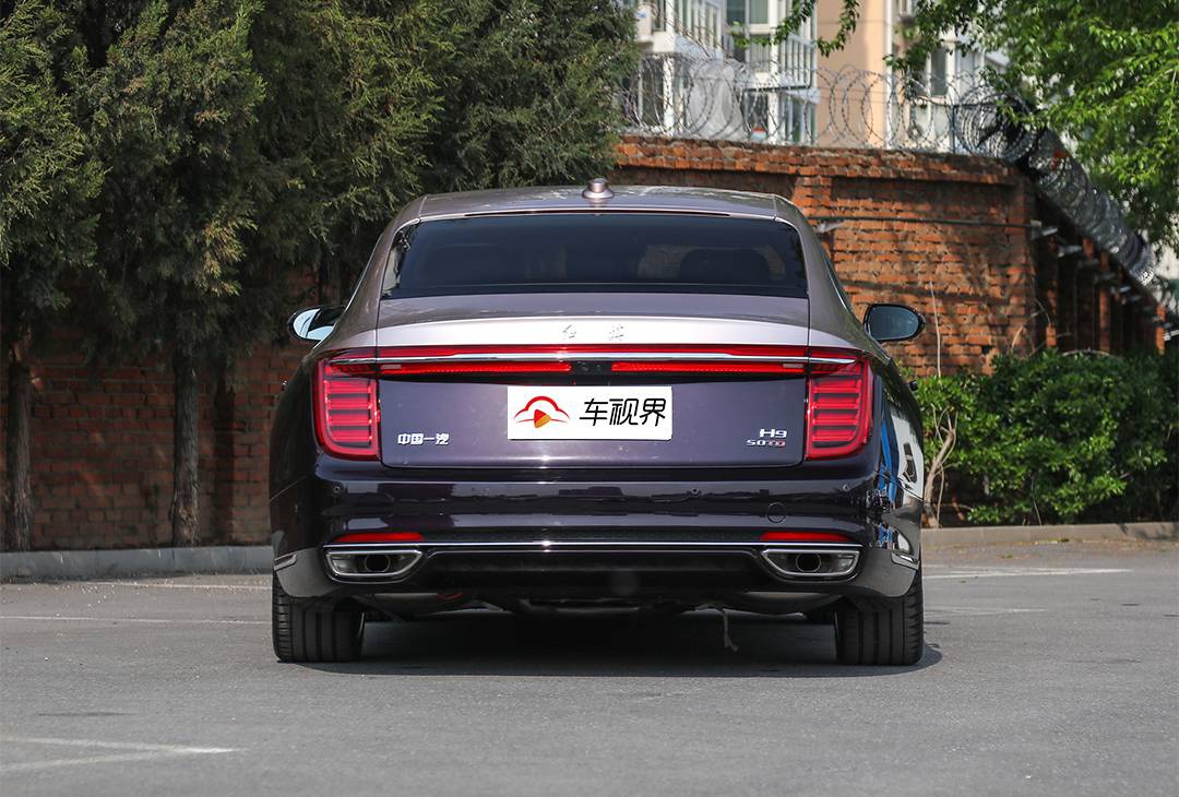 “国货之光”红旗H9预售，区间33-60万元，国产劳斯莱斯你买吗？