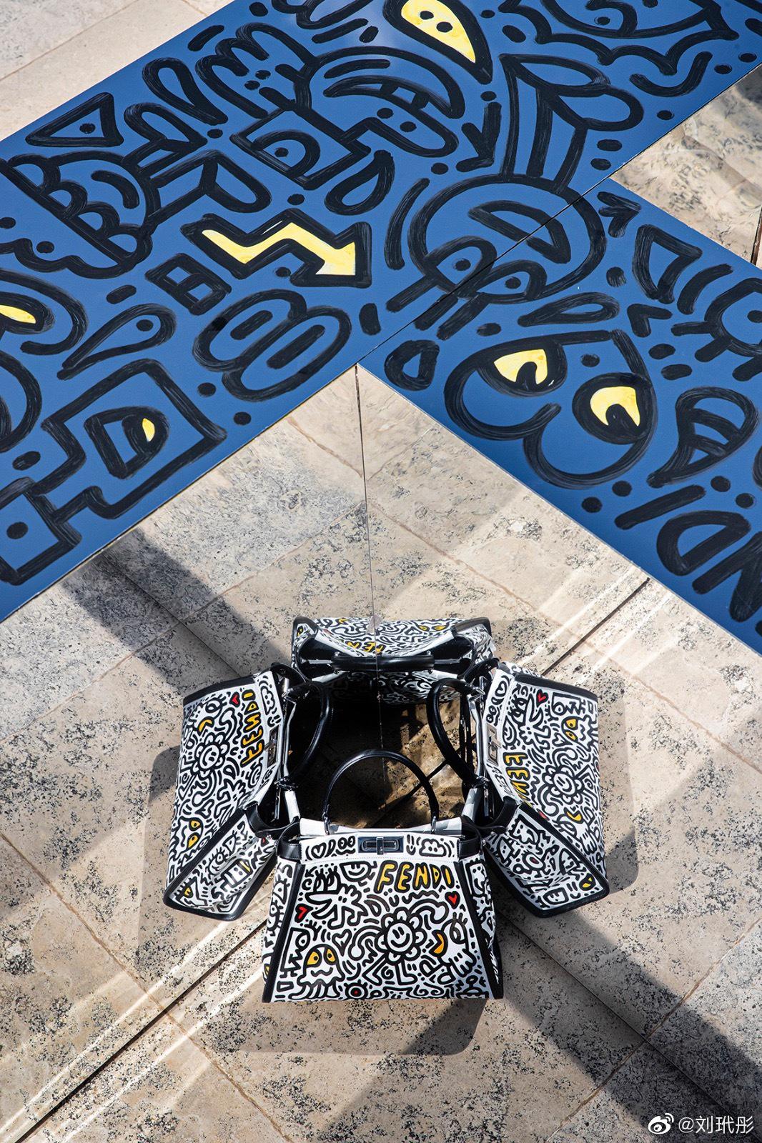 fendi与伦敦艺术家兼插画家sam cox 合作推出了一款特殊的限定系