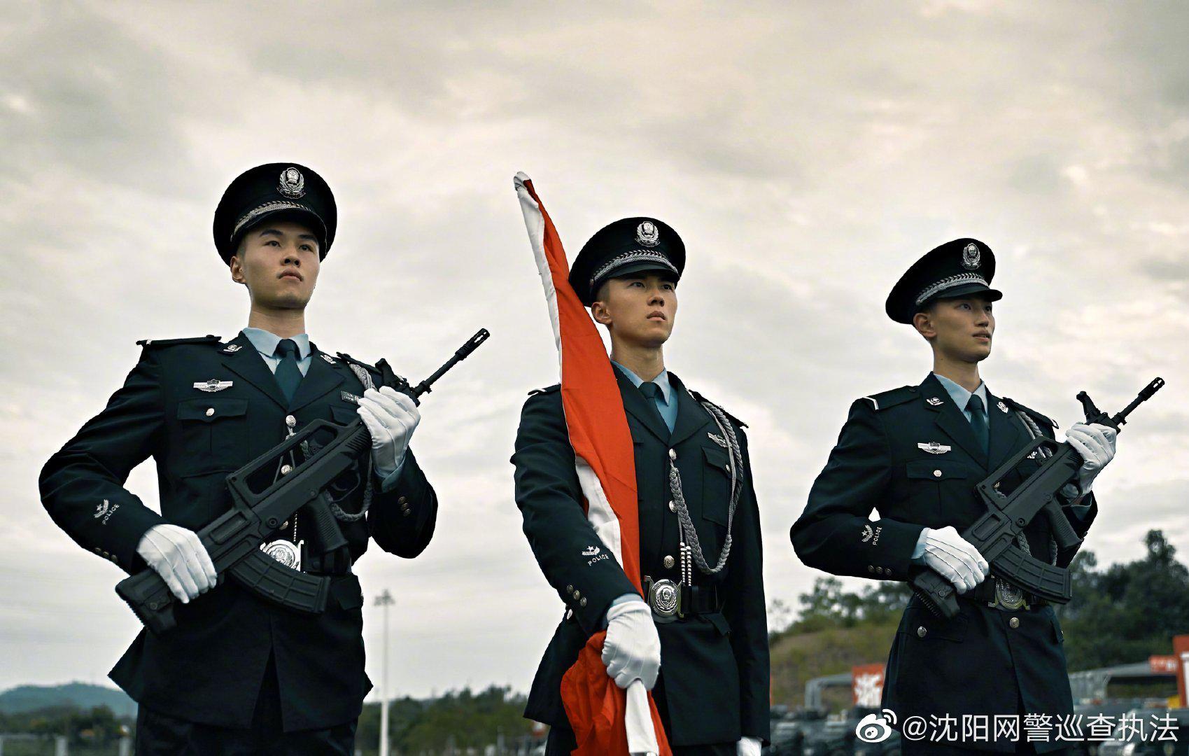 小哥哥|警察|帅哥_新浪新闻