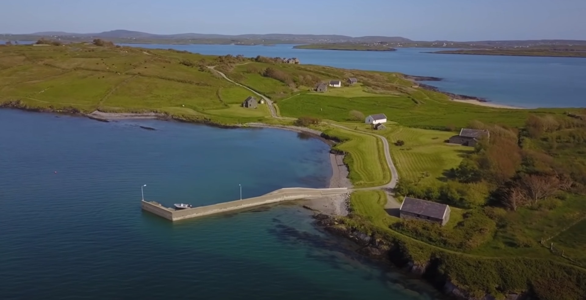 疫情下最疯狂网购:只看介绍影片就花4400万元买一座爱尔兰小岛