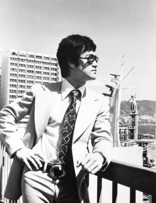 李小龙在中国的首部电影,仅花费10万美元,上映三周打破票房纪录