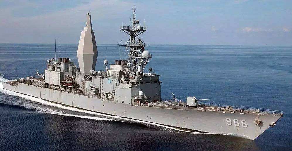 能造出核武器,军舰却落后美军半个世纪