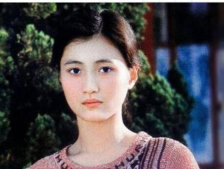 80年代世纪美人,为了拍戏糟践自己身体,遭人嫉妒险些削掉鼻子