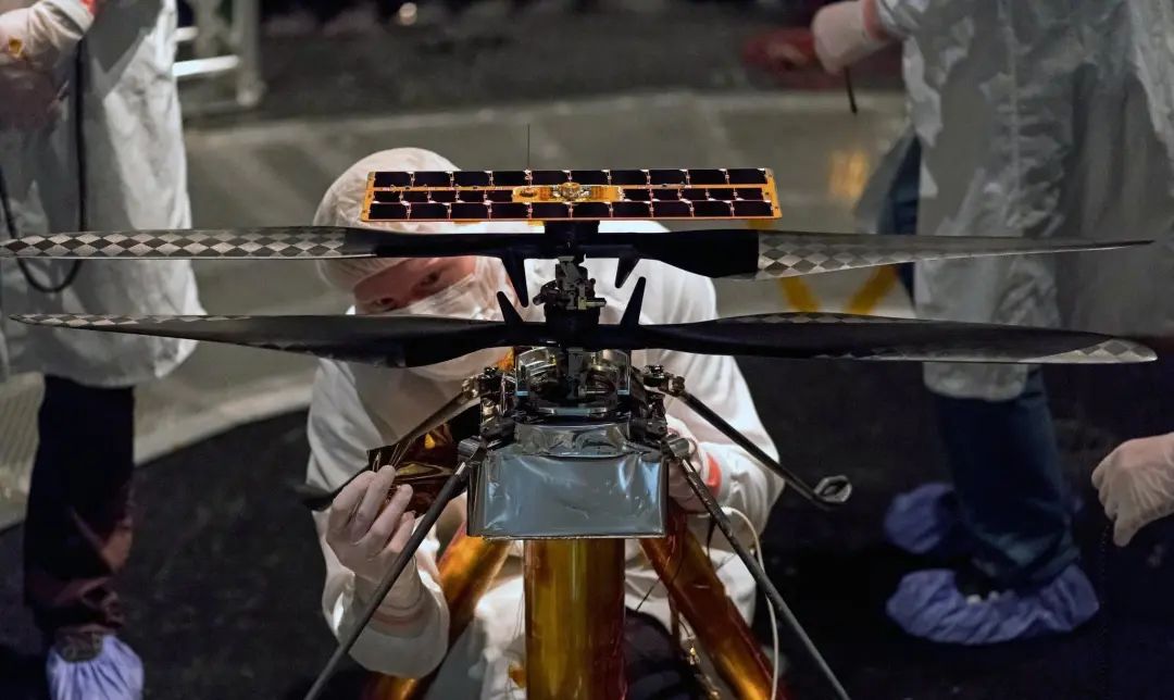 机智号火星直升机,即将翱翔于火星天空,人类首架外星受控飞机!