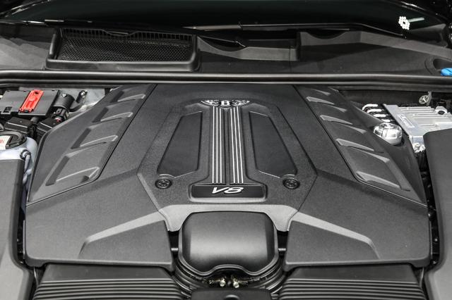 比老款便宜20多万！解读宾利新款添越变了什么？