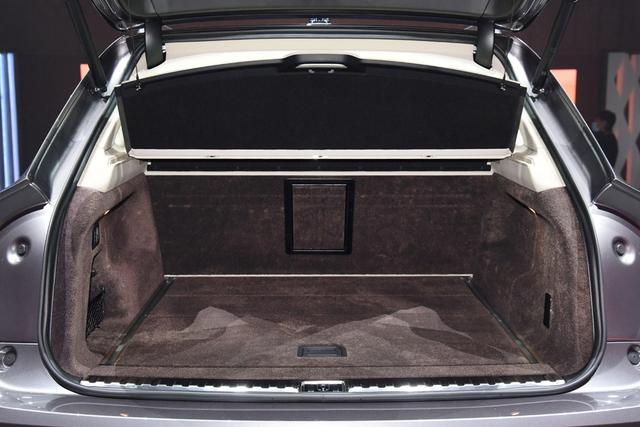 比老款便宜20多万！解读宾利新款添越变了什么？