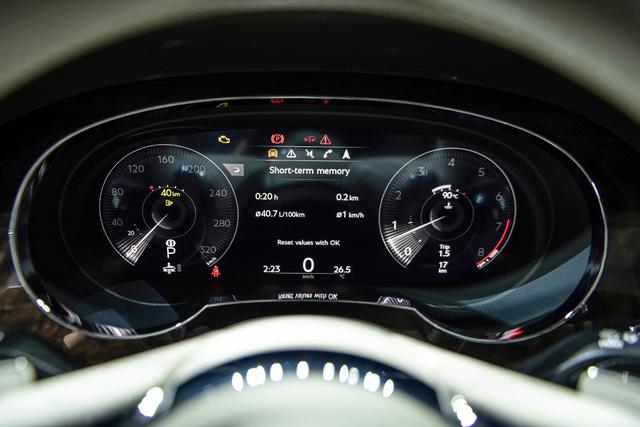 比老款便宜20多万！解读宾利新款添越变了什么？