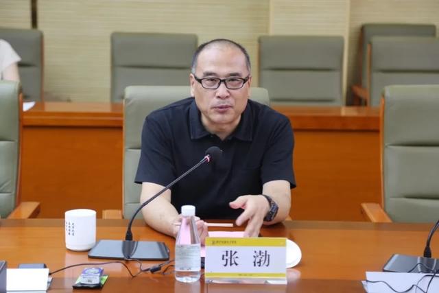 西安航空基地管委会赴西安明德理工学院调研交流