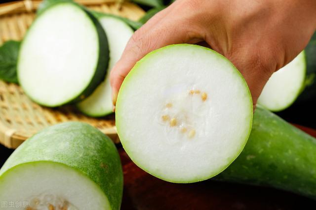 老菜农教你5招,冬瓜个个皮薄口感好