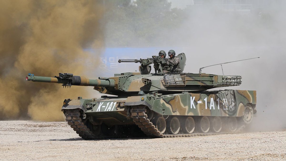 此外,现代rotem还是一家军工企业,像是韩国的k1a1,和k2黑豹坦克也是由