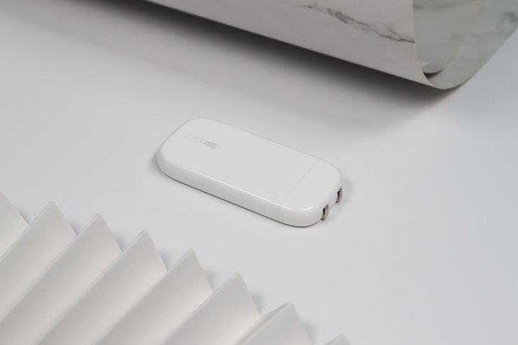 小身材大能量oppo50w超闪饼干充电器首创脉冲充电