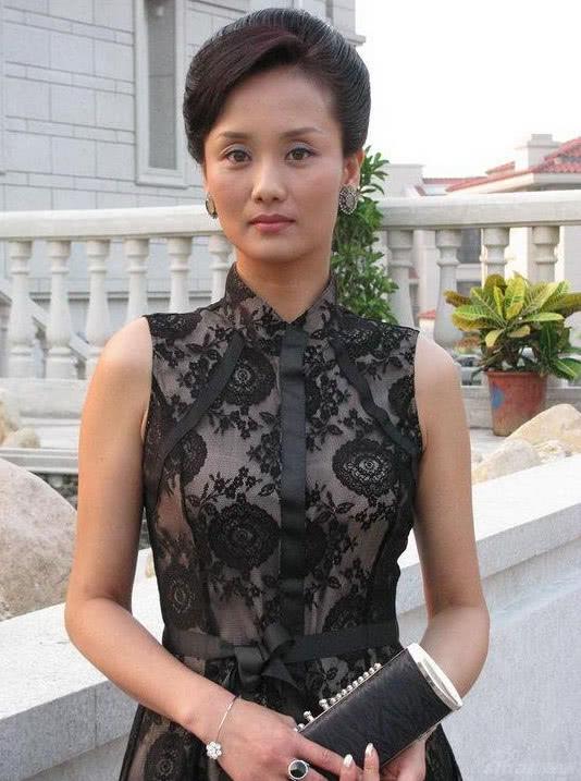 面对镜头中的沈含枫一向都是呈现出了一副很是淡定的样子,这次你们