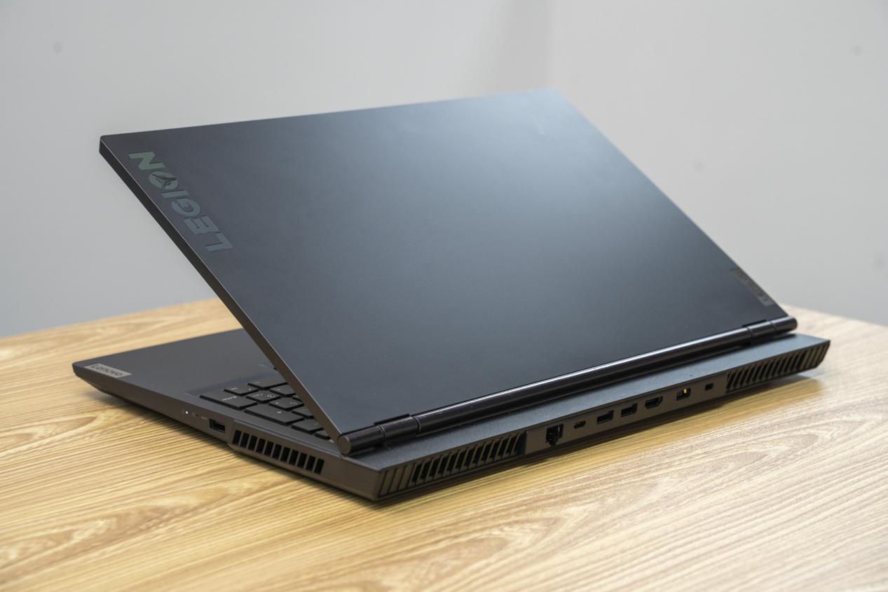 今年夏日宅家打游戏,拯救者游戏本该选哪款好