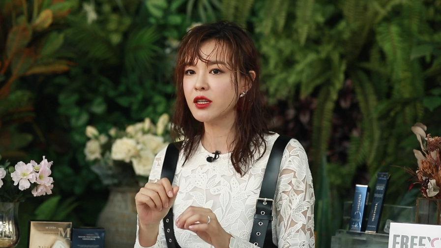 访谈正片之李艾02的单人cut上线