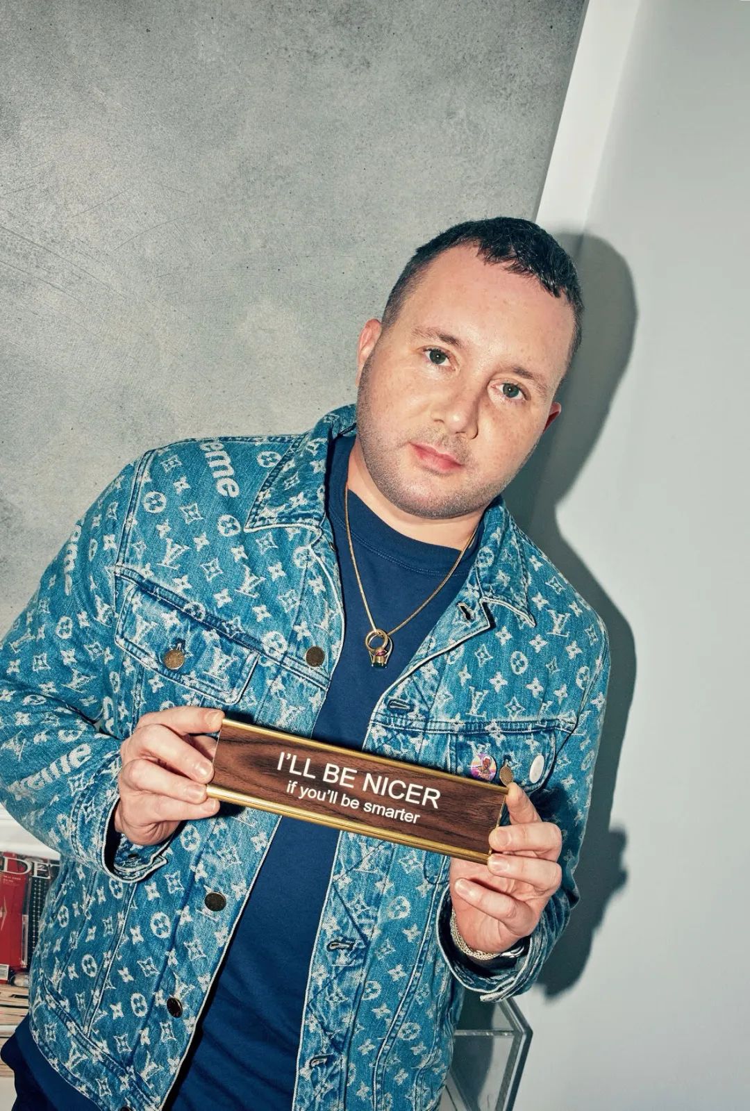 炒价高到上热搜明星斗快上脚连fake都有人出价买d