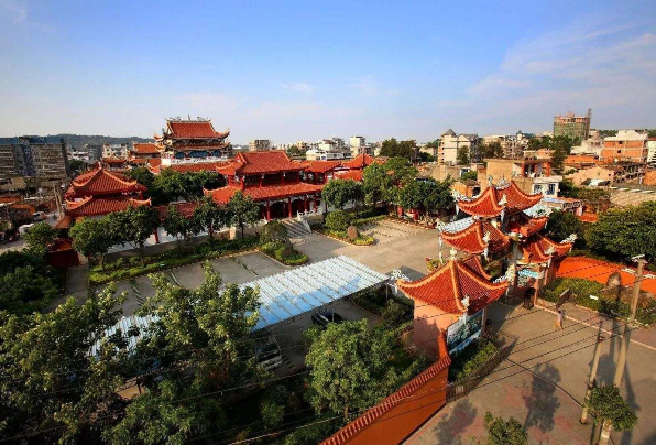 它就是位于福建福州市长乐区漳港街道仙岐村的一个庙宇,它约于清朝