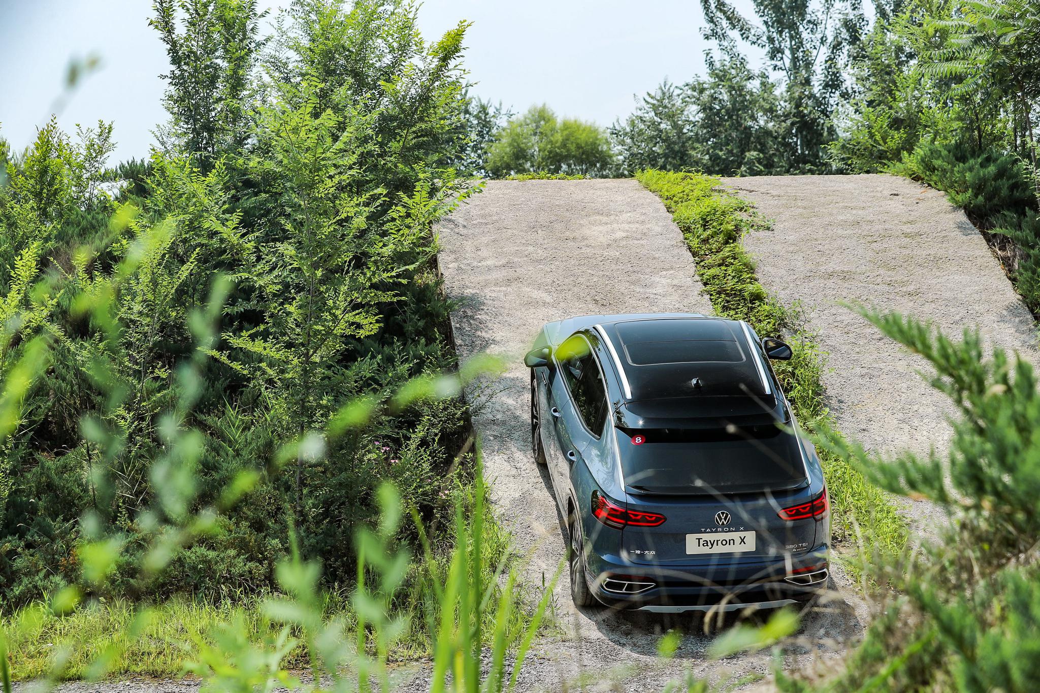 颜值拿捏到位，探岳X的性能表现又如何？|试车