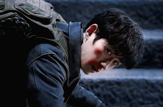 《盗墓笔记重启》开播让人惊喜,朱一龙演技获赞,可张起灵太尴尬