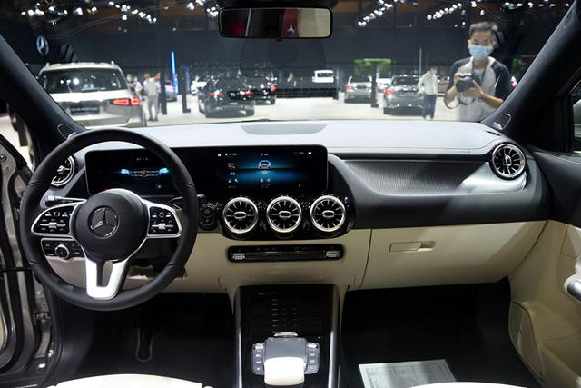 全新换代！7月23日全新奔驰GLA于成都车展前夜上市