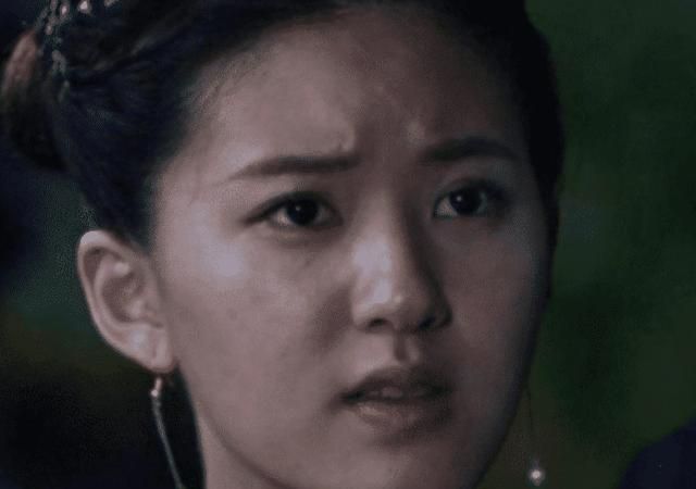 国民女神赵露思被质疑活在美颜之下,有人看过她的素颜照吗?