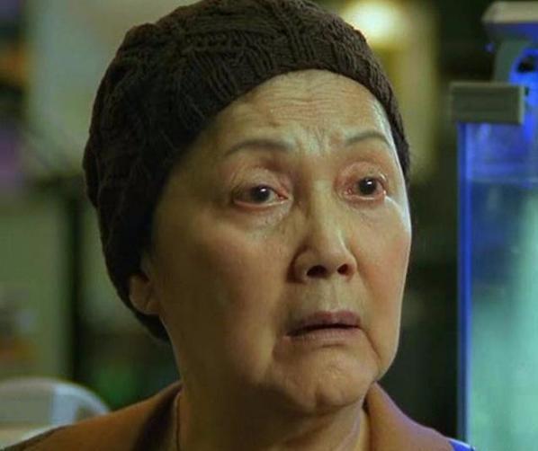 遭儿女抛弃独居24年,晚年在养老院悲惨离世|夏萍|林家栋|养老院_新浪