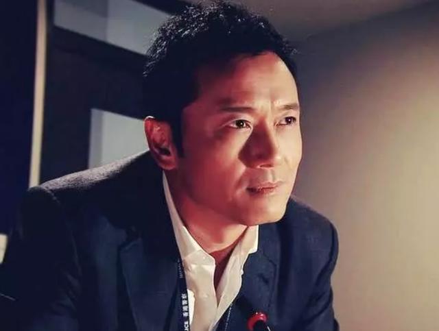 曾在电影《千王之王》饰演罗四海,因为给观众留下非常深刻的印象,所以