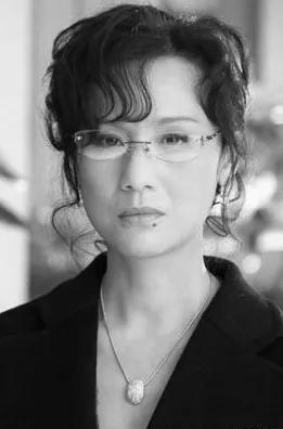 陈道明好友李建群去世!一生无子女,活成了苦情的"容妃"