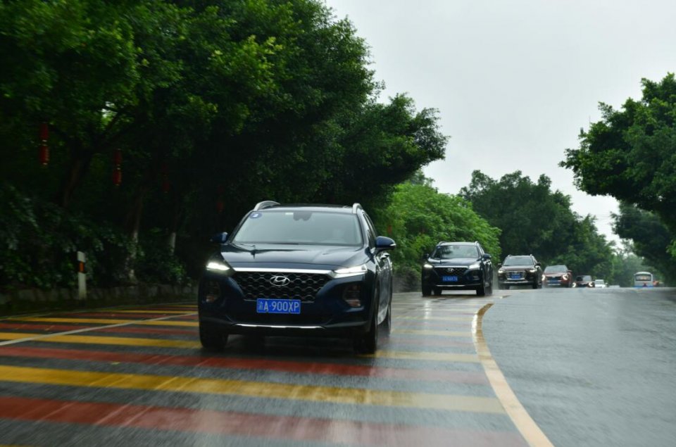 北京现代SUV家族重庆试驾之旅，感受新产品新活力