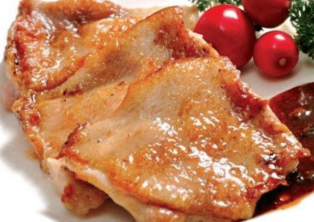 黑椒鸡扒,剁椒香菇蒸鸡肉,蛤蜊炒韭菜,豆豉鲮鱼拌油麦菜