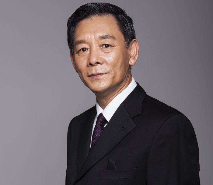 他是国家一级演员,虽豪门出身却坚持拍戏,儿子是他一生的骄傲!