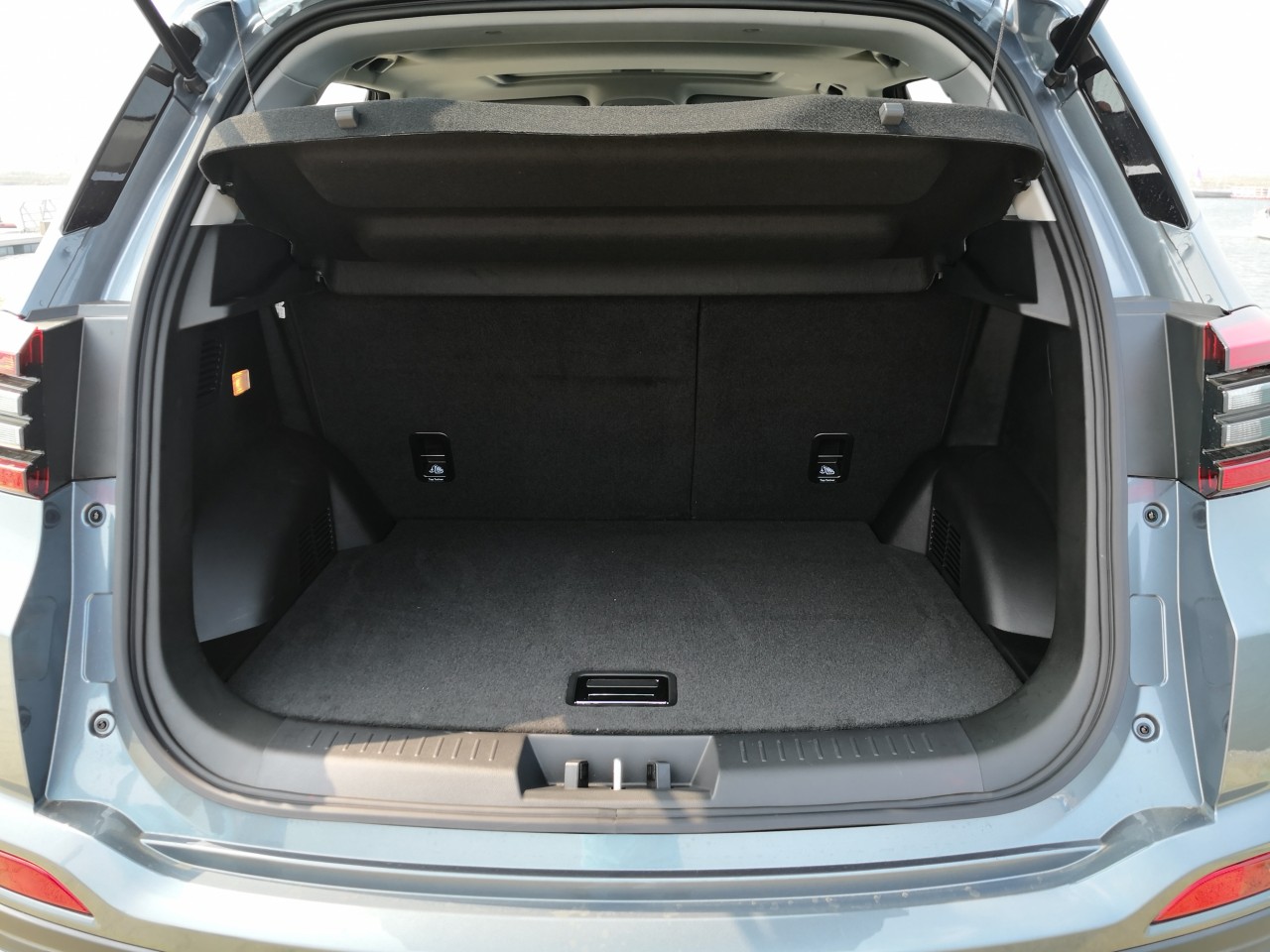 全新一代瑞虎5x正式上市这款车到底怎么样刘一实车试驾告诉你