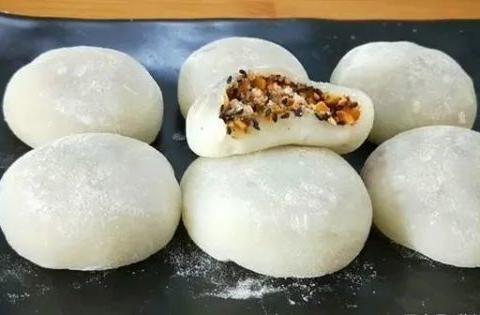 糯米凉糕最好吃的做法,软糯q弹,香甜不腻,比外面买的还好吃