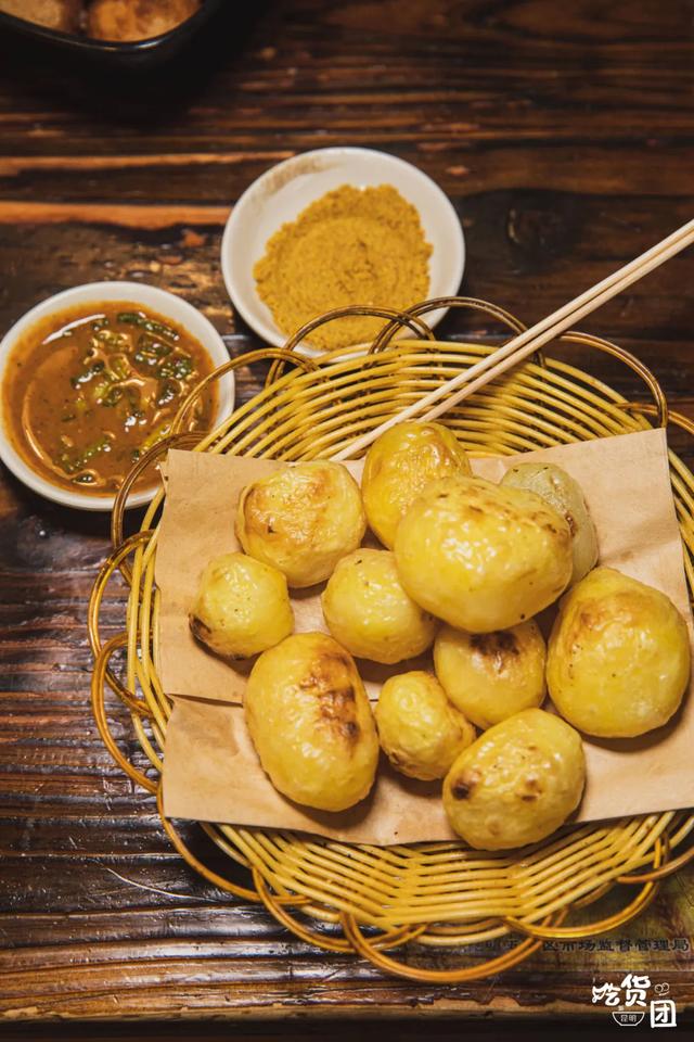 这家昆明犄角旮旯里的小店:n种小食散发着最原始的云南味道