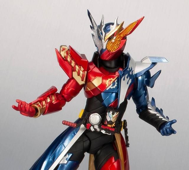 假面骑士build最强形态创越手办官方详解势不可挡的二人一体形态