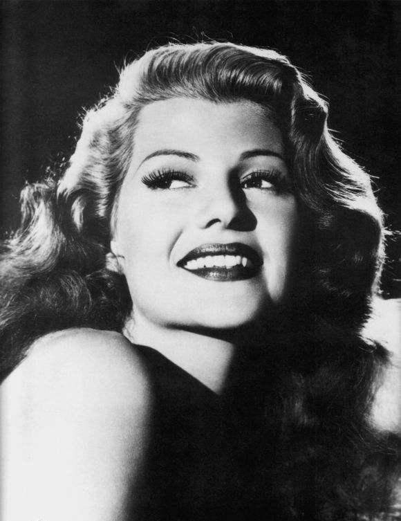 过5次不幸的婚姻,只因从来没有学会爱自己|好莱坞|丽塔|婚姻_新浪新闻