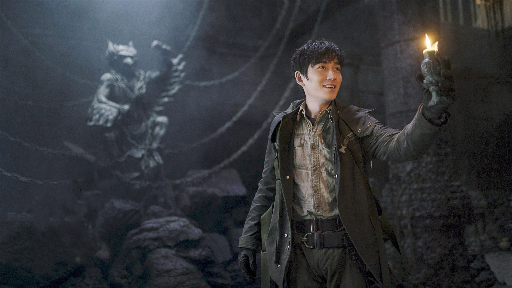 重启之极海听雷吴邪面对张起灵和胖子的不同态度是一种折射