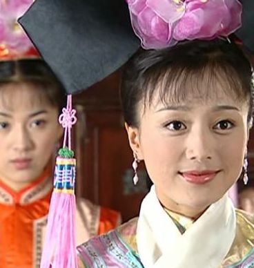 重看《还珠格格》,秦岚的知画真的美得让人心醉