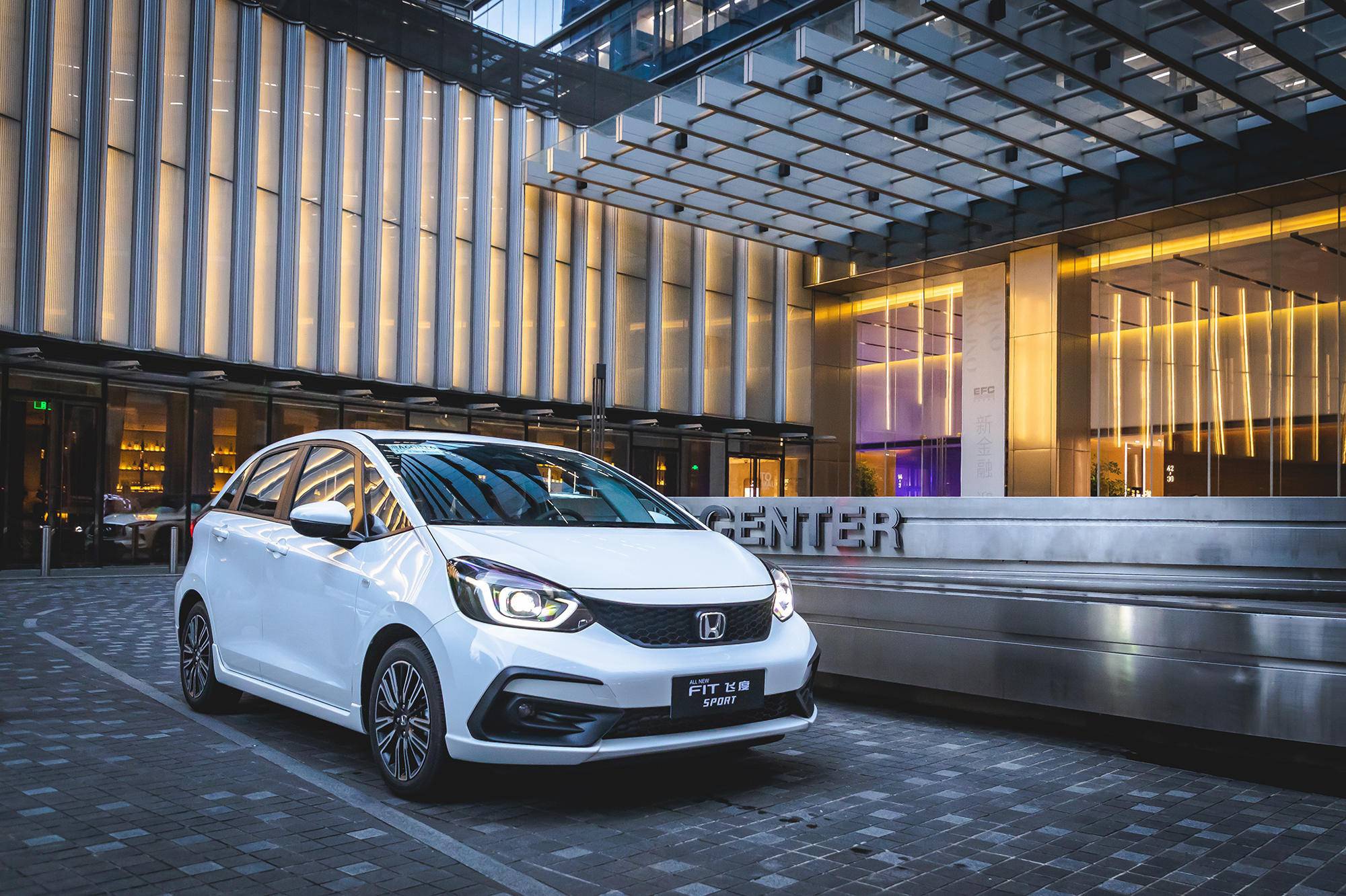 平民超跑到底哪变了拍一拍第四代飞度知识点