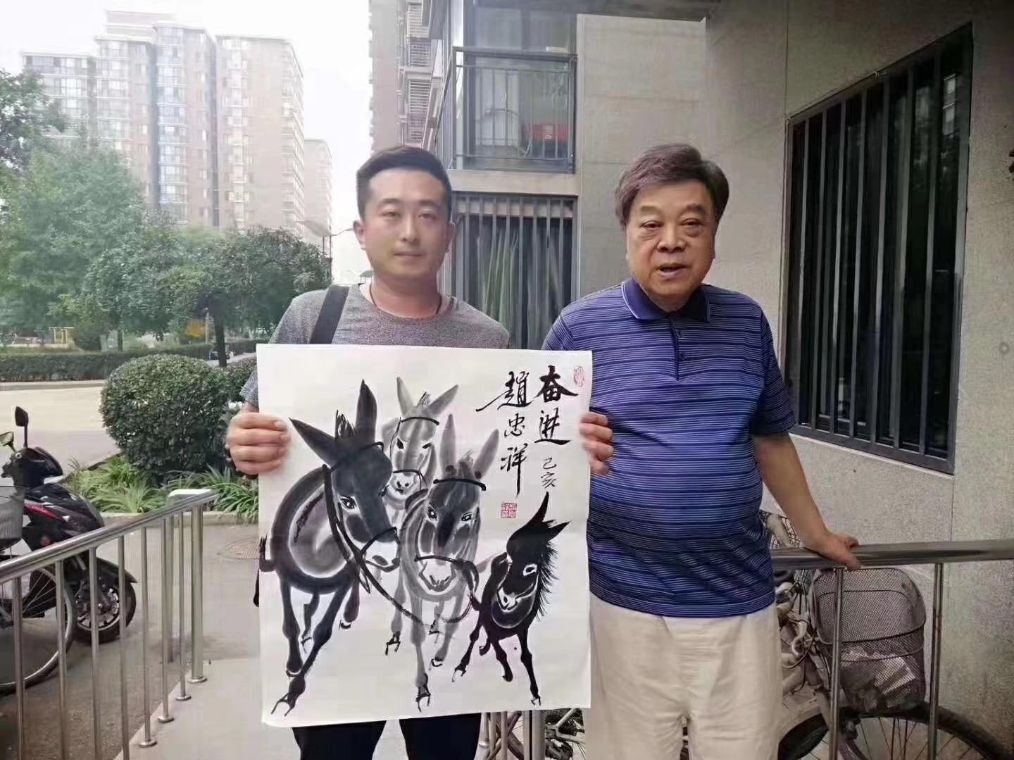 赵忠祥去世才半年生前字画从90万降到几百元没人要逝后被吐槽