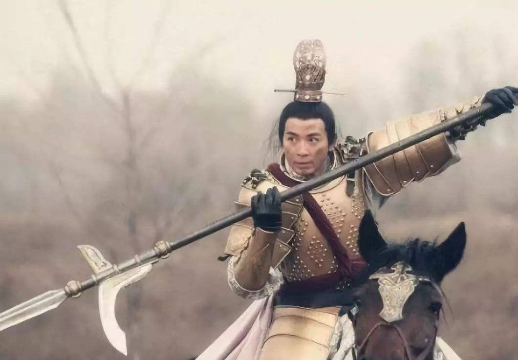 梁山第一猛将是卢俊义方腊手下第一猛将是谁可以斩杀卢俊义