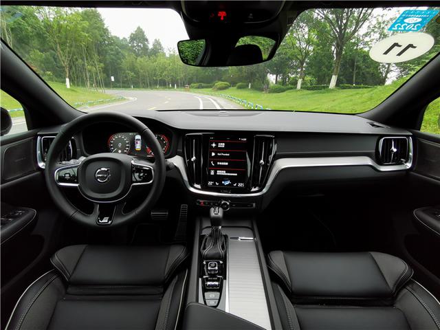 试驾沃尔沃全新S60：一款有驾控乐趣的家用车，安全舒适