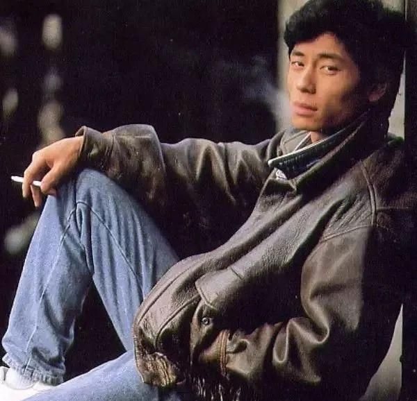 58岁王杰近况曾是天王巨星惨遭黑手毒哑今成路人苍老无人识