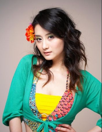 她是琼瑶女郎,37岁嫁豪门却不生娃,如今却被老公宠上天了