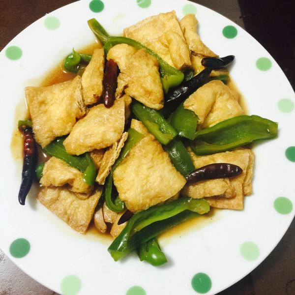 教你美味下饭的青椒油豆腐营养好吃又简单易做米饭好像不够了