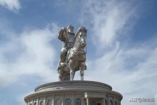 蒙古国建立世界最大的成吉思汗骑马雕像一共花费了410万美元