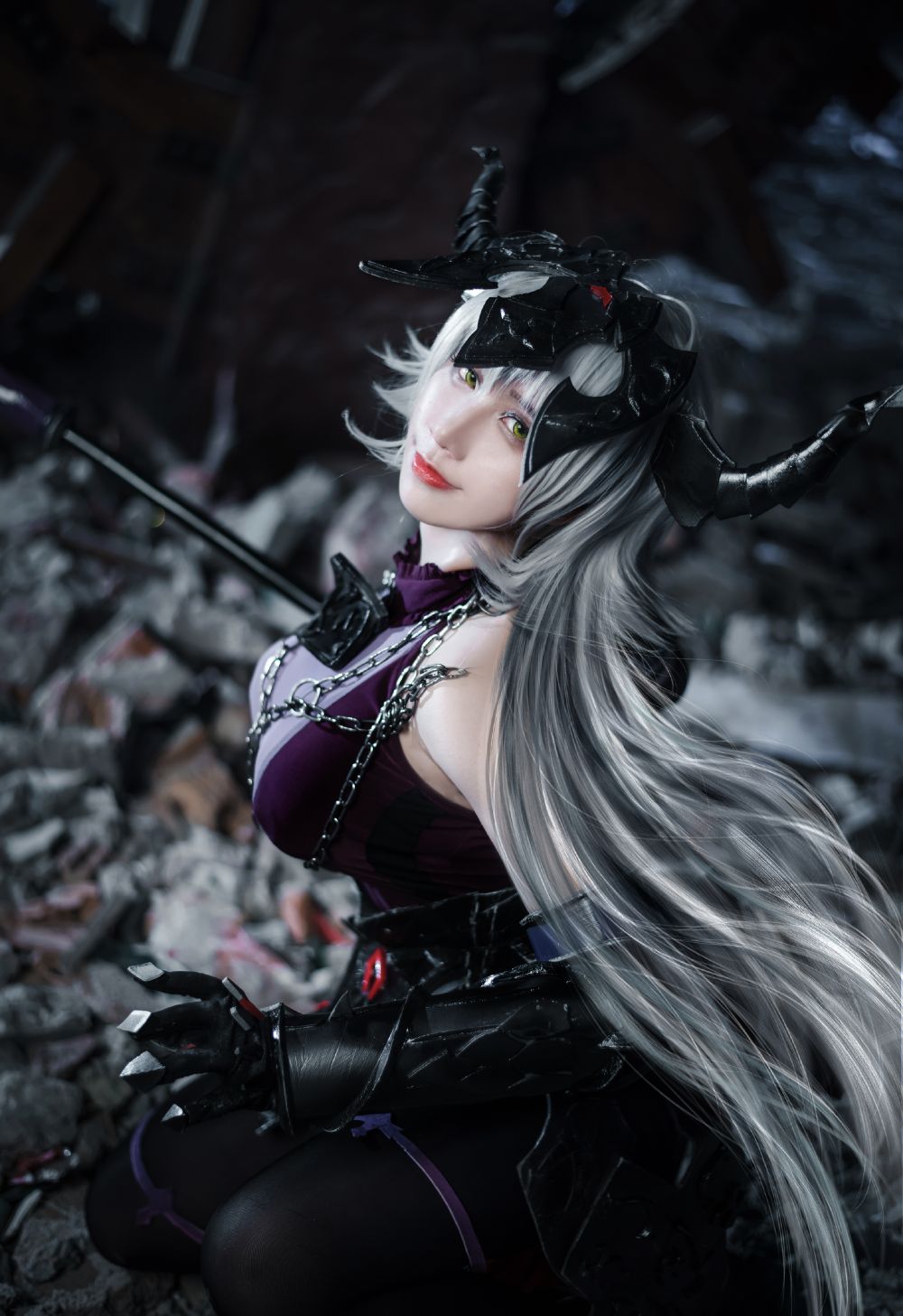 fgo圣女贞德超帅cos,恶魔角大龙尾的黑贞你们见过吗?