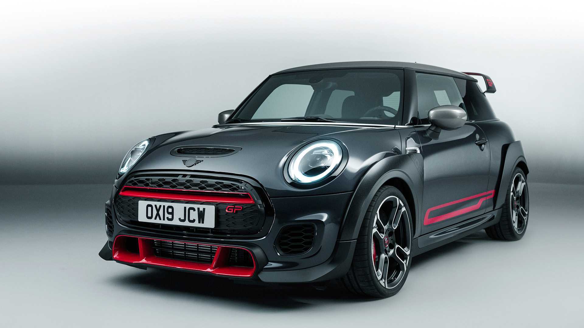 8:03！MINI JCW GP刷新其在纽北赛道纪录！