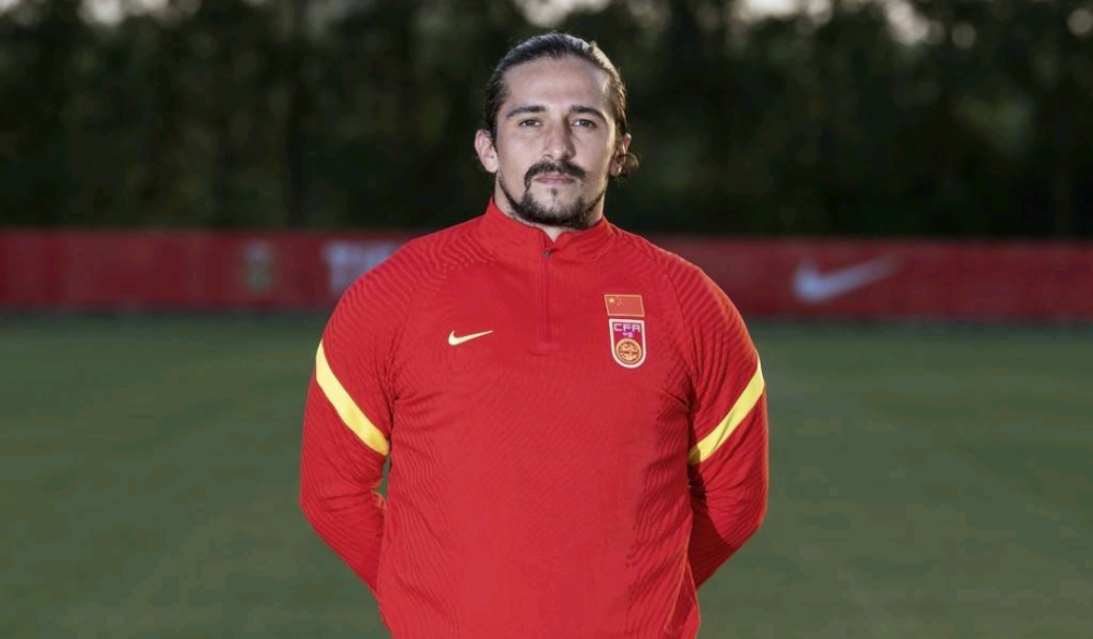 洛国富不如高拉特好用,洛国富从训练时间与融入度来讲不如高拉特